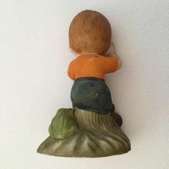 Vintage Ceramic figurine decoration sitting boy and frog box29 - Picture 4 of 5